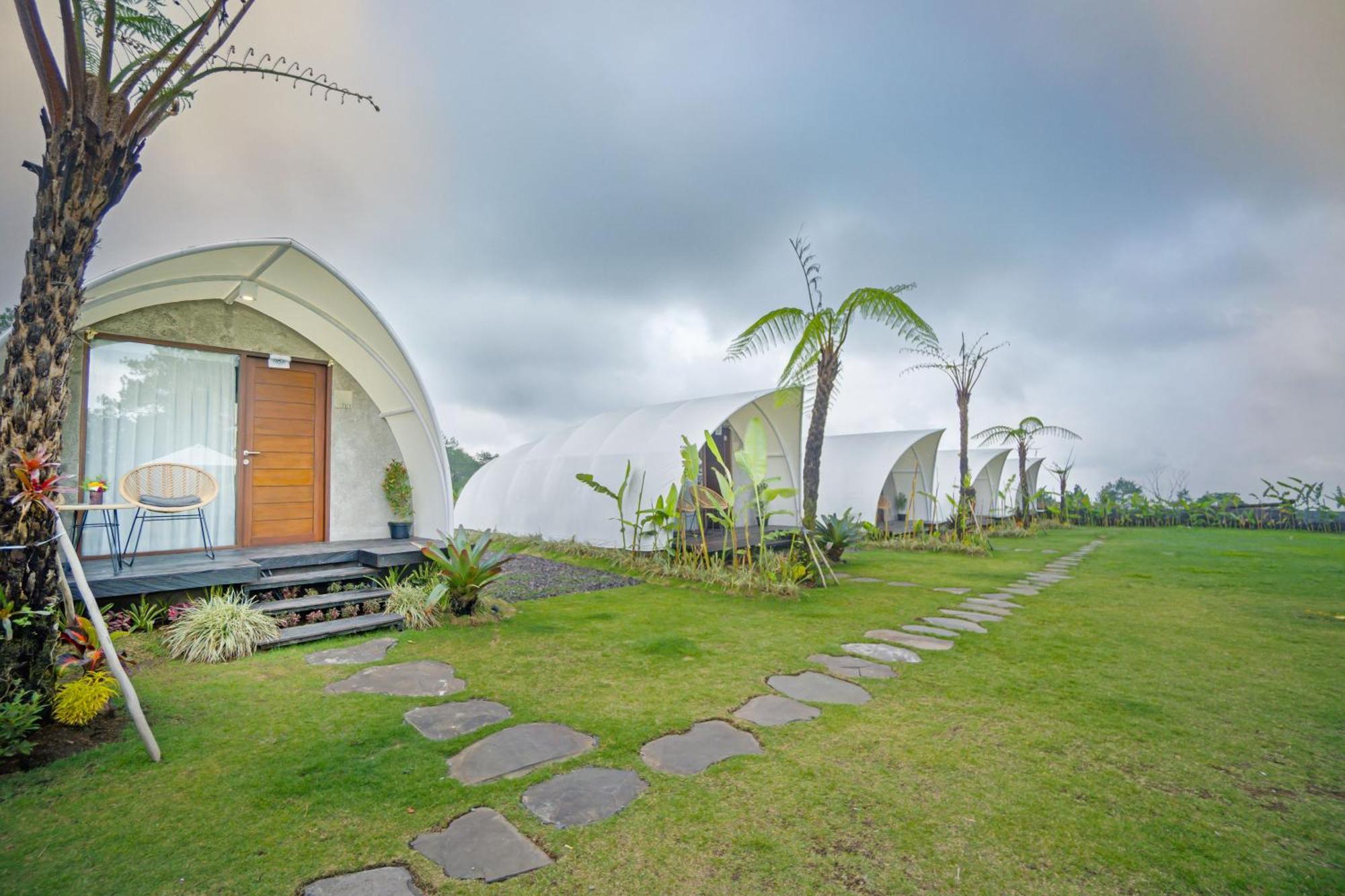 ホテル Pramana Zahill Kintamani エクステリア 写真